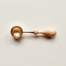 Load image into Gallery viewer, Wax Melting Spoon
